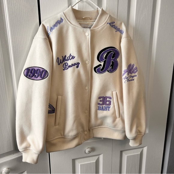 Alcott Women’s White Bunny Purple Patches Bomber Varsity Jacket Size Small Lined - Picture 4 of 12